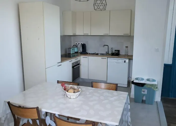 Charmante Maison Hébergement de vacances *